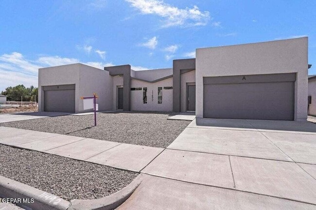 Building Photo - 11492 Summer Dr