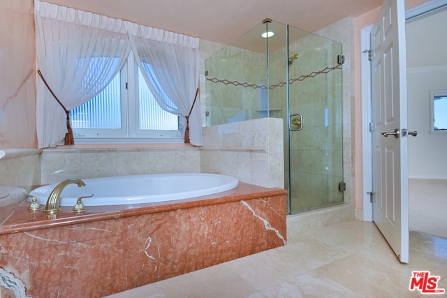 Building Photo - 1000 Granville Ave