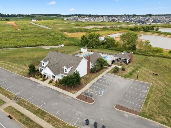 Building Photo - 1129 NJA Tate Dr