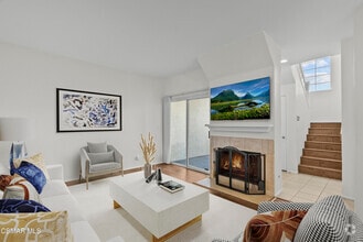 Building Photo - 5580 Spanish Oak Ln