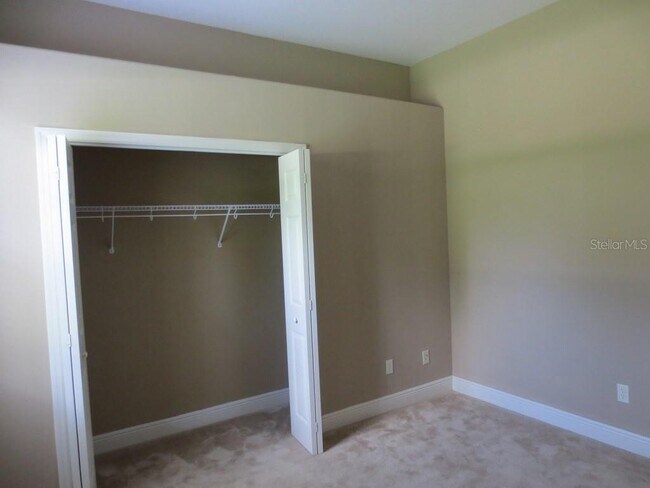 Building Photo - 1004 John Cressler Dr