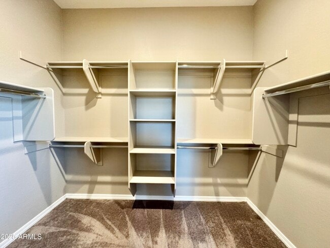 Building Photo - 2575 S Quaintance St