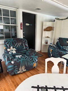 Building Photo - 36 SE 5th St