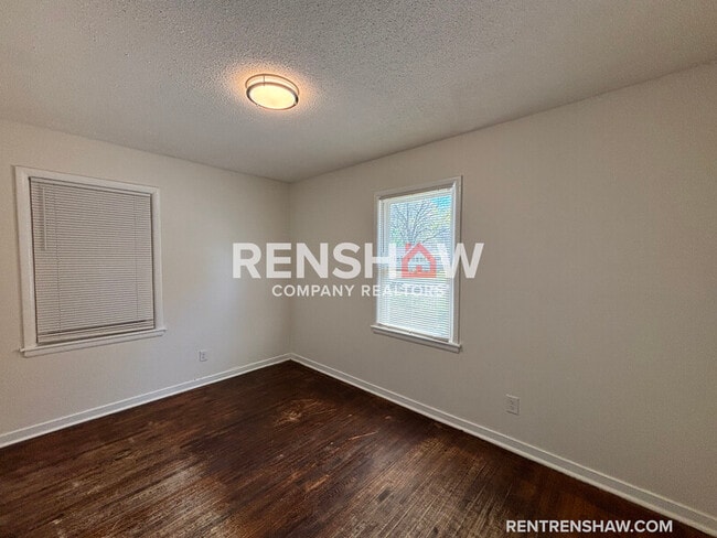 Building Photo - 3634 McDuff Ave