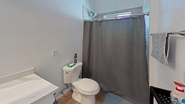 Building Photo - 5123 Tipton St