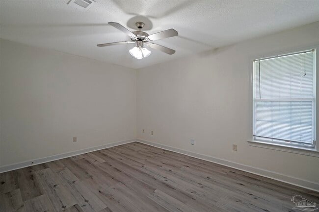 Building Photo - 1301 Elliott St
