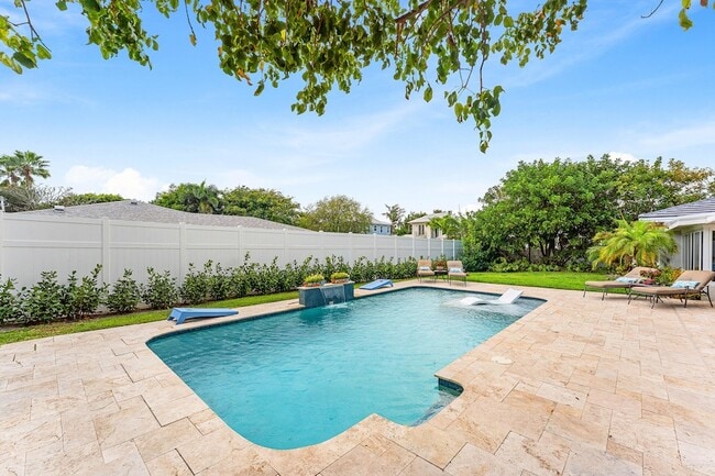 Building Photo - 20 NW 11th St