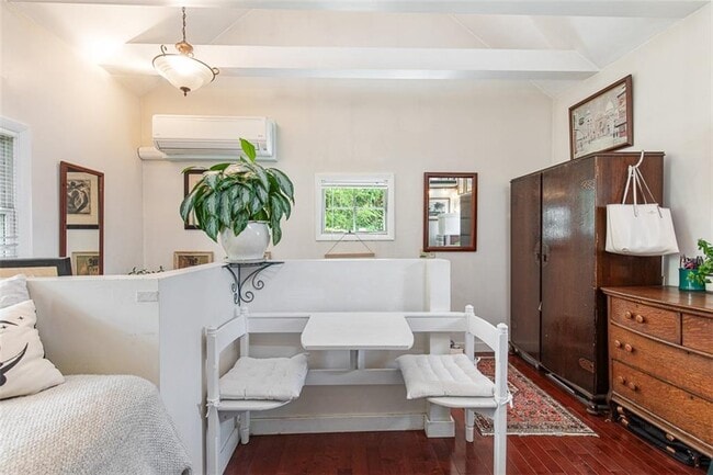 Building Photo - 74 3rd St