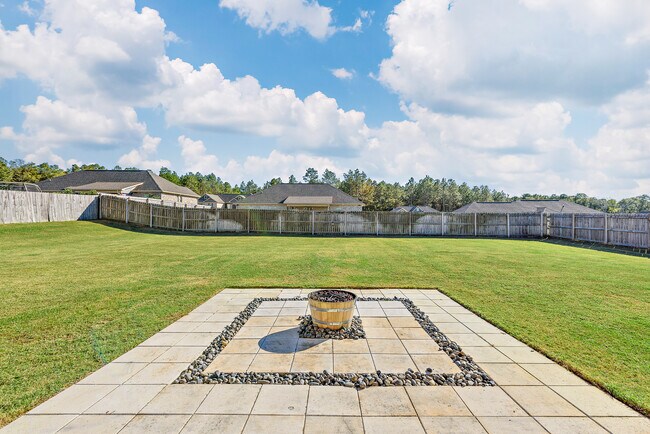 Building Photo - 103 Allisha Ct