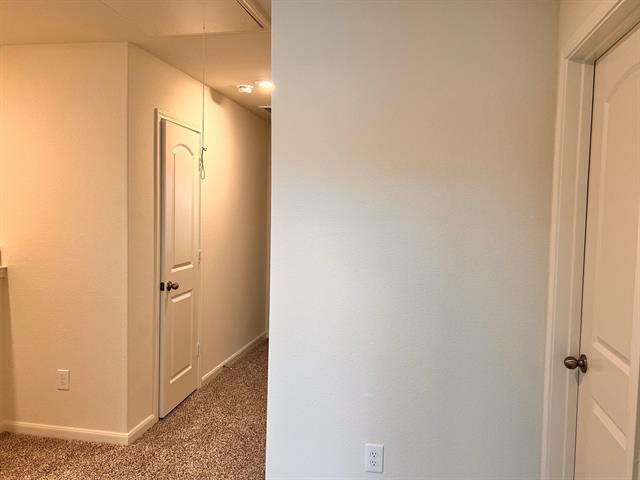 Building Photo - 316 Marsh Ln