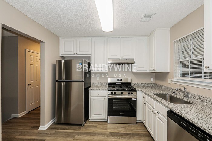 Building Photo - 125 Fairhaven Tr