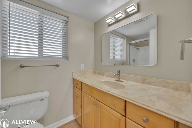 Building Photo - Beautifully Renovated 2-Bedroom Corner Tow...