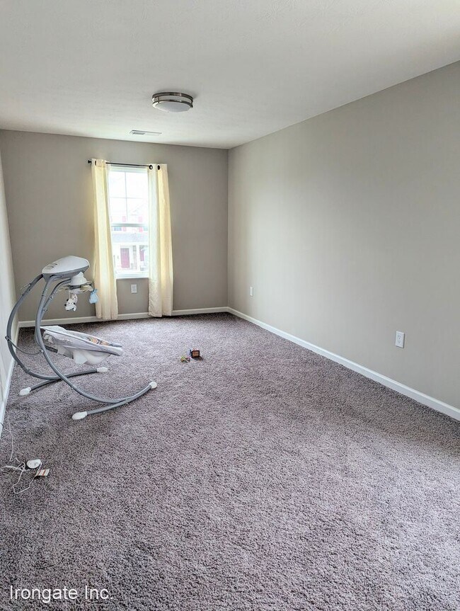 Building Photo - 5 br, 4 bath House - 3034 Snowdrop Ct.