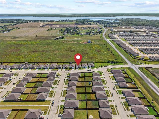 Building Photo - 120 Creek End Dr