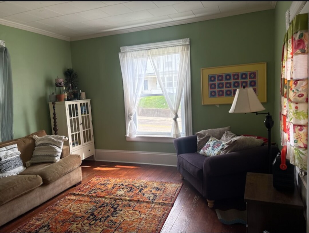 Building Photo - 111 N Lancaster St