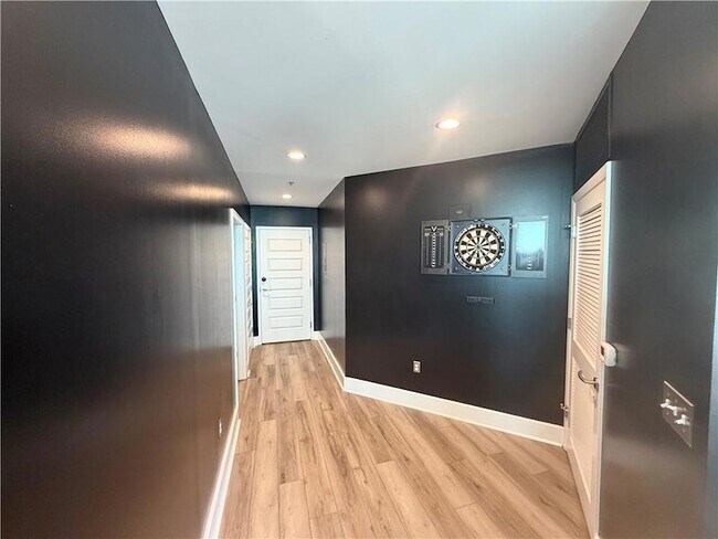 Building Photo - 1080 Peachtree St NE