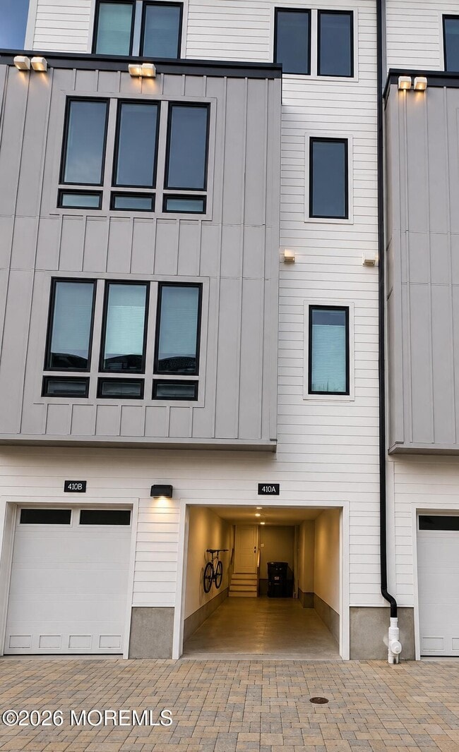 Building Photo - 410A Cookman Ave