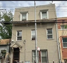 Building Photo - 371 E 159th St