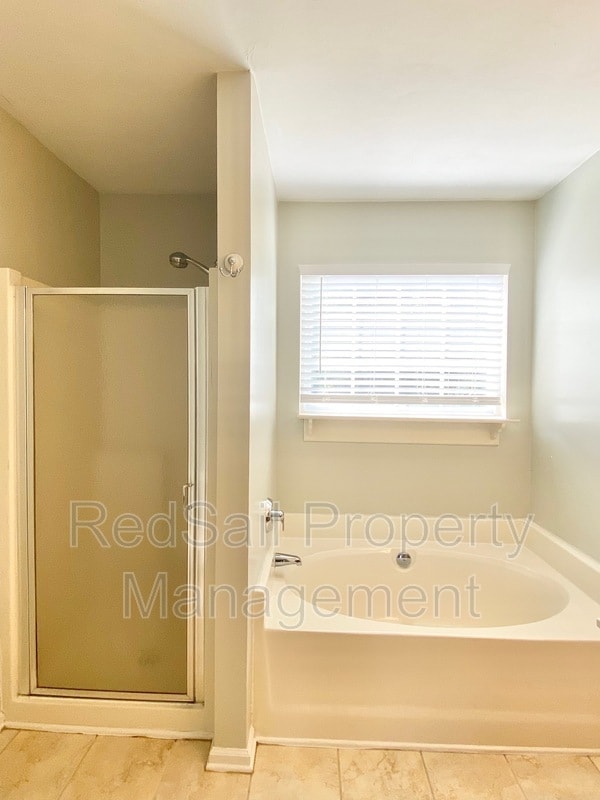 Building Photo - 102 Prescott Ct