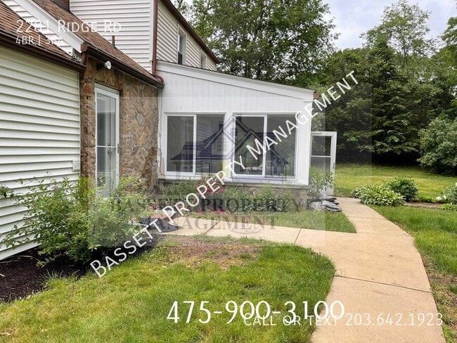 Building Photo - 2281 Ridge Rd