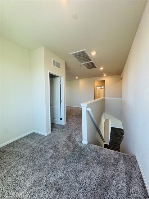 Building Photo - 15566 Raptor Rd