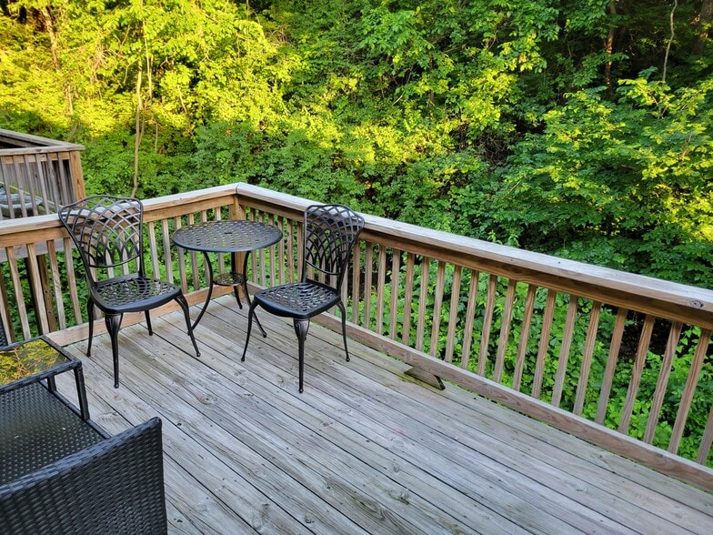 Patio - 9407 E 83rd St