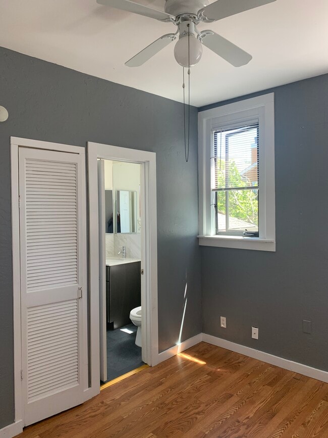 Master Bedroom with en suite bathroom - 106 Union St
