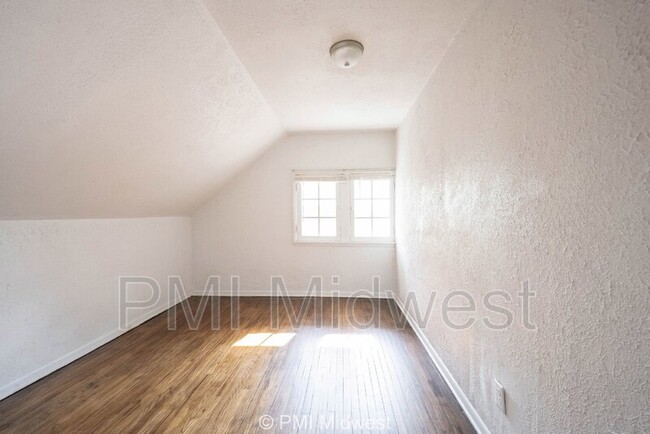 Building Photo - 3554 N Washington Blvd