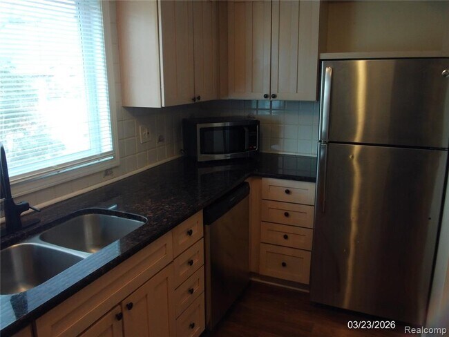 Building Photo - 24495 Quad Park Ln