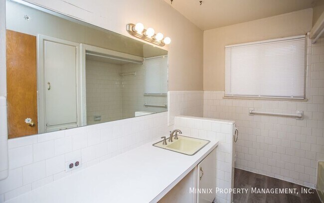 Building Photo - 3512 45th St