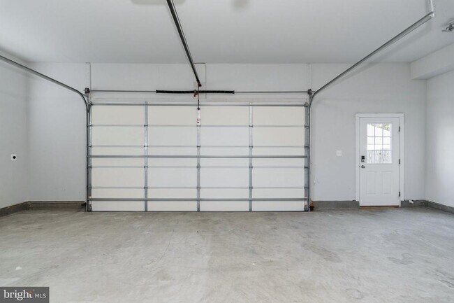 Building Photo - 11492 Wisteria Ln