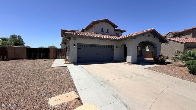 Building Photo - 17738 N Carmen Ave