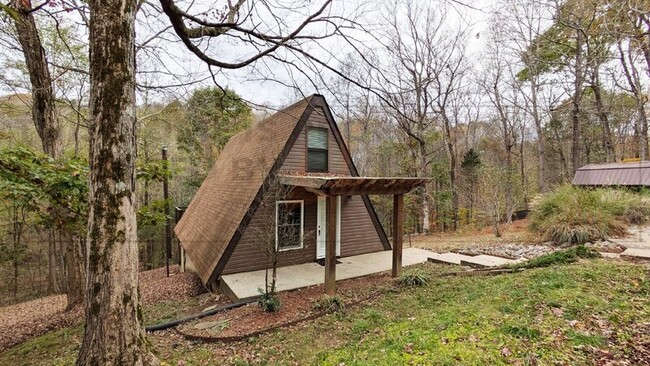Building Photo - 452 Harper Rd