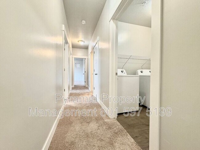 Building Photo - 4216 W 1530 N