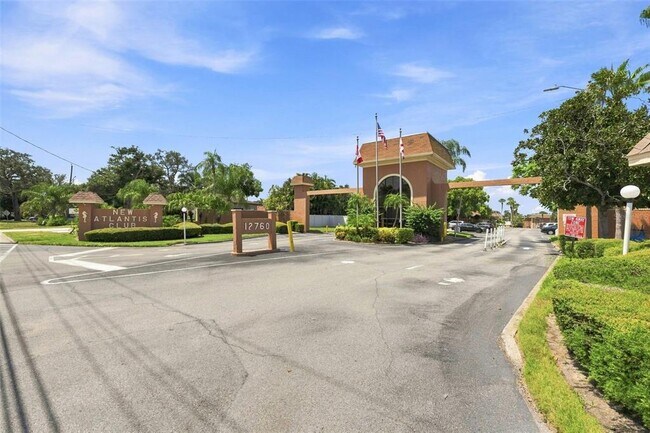 Building Photo - 12760 Indian Rocks Rd