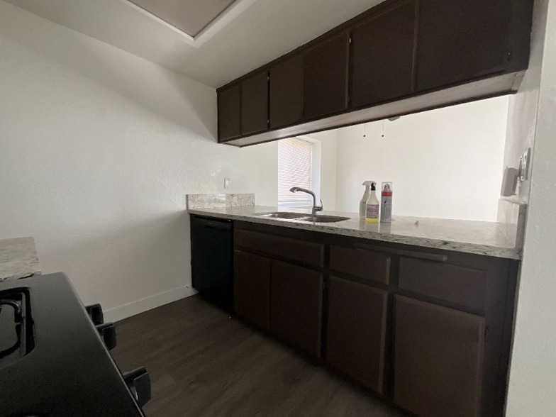 Building Photo - 15866 Sago Rd