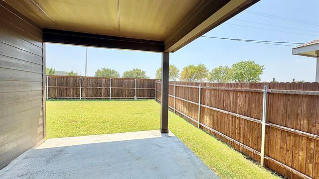 Building Photo - 1420 Stuarts Frst Dr