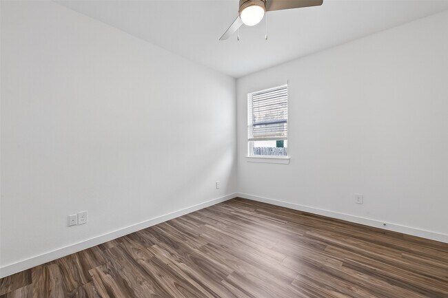 Building Photo - 13304 Big Sky Ct