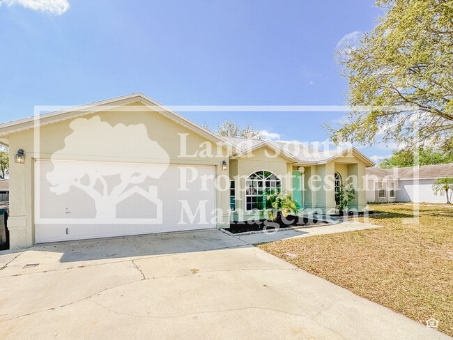 Building Photo - 2818 Timbercrest Pl