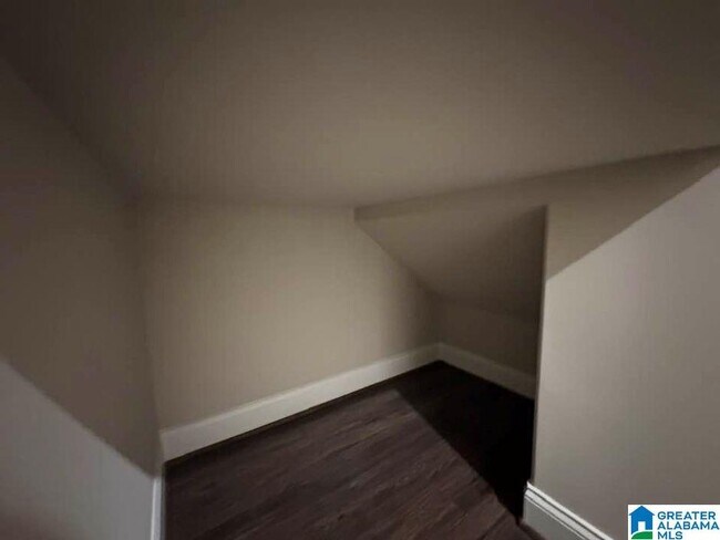 Building Photo - 4411 Lennox Pl