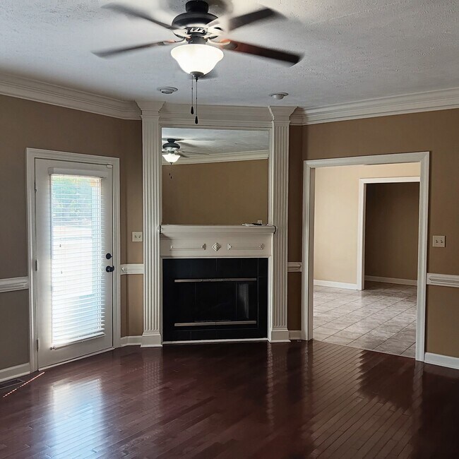 Building Photo - 62 Sommersby Dr