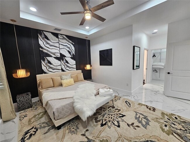 Building Photo - 2075 Jewell Ave