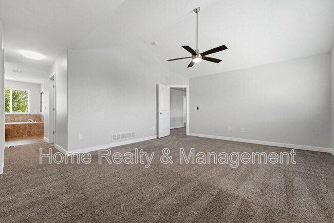 Building Photo - 6654 13th St