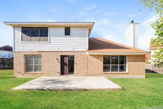 Building Photo - 5806 Elk Lake Dr