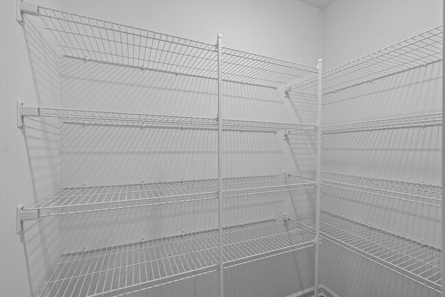 Building Photo - 2130 Rockface Wy