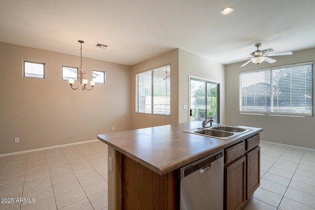 Building Photo - 39802 N Cross Timbers Way