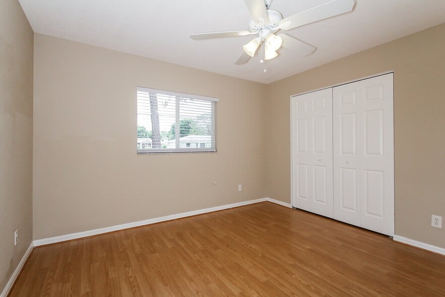 Building Photo - 4239 Dekle Ave