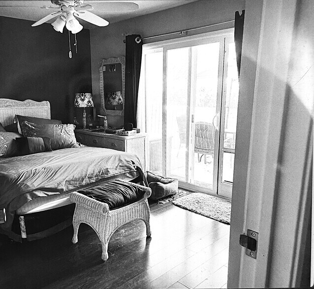 Master Bedroom - 1950 S Palm Canyon Dr