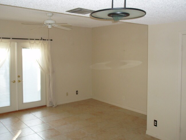 living Rm - 1875 NE 15th Ave