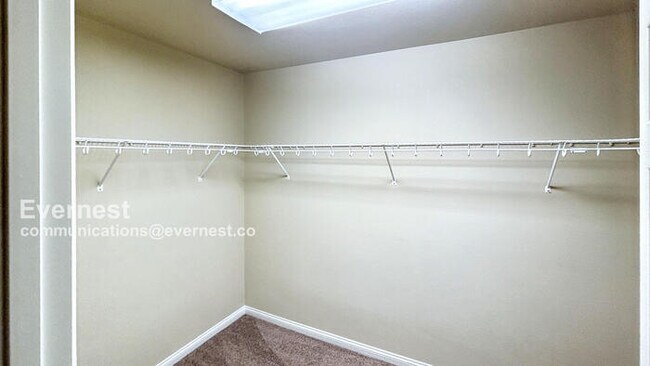Building Photo - 5650 Dancing Bee Ct